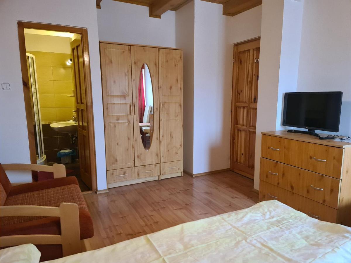 Mediterran Apartman Es Vendeghaz Hajduszoboszlo Ngoại thất bức ảnh